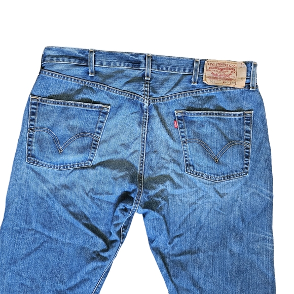 Levi's 501XX Button Fly Straight Leg Jeans Medium Wash - Picture 4 of 11